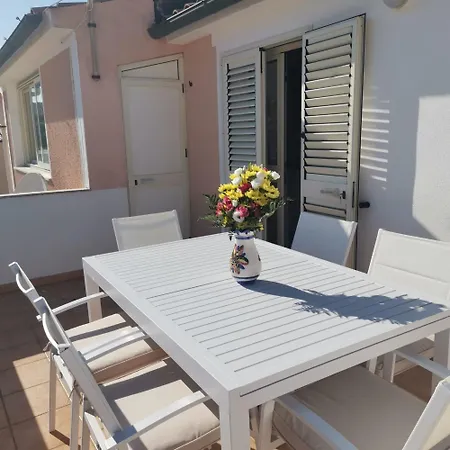 La Casa Di Alessia Apartamento *